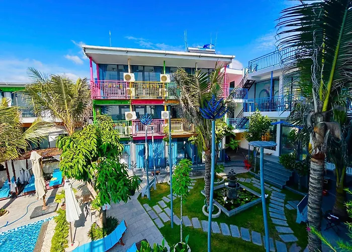 Rainbow Beach Mui Ne - Homestay & Coffee