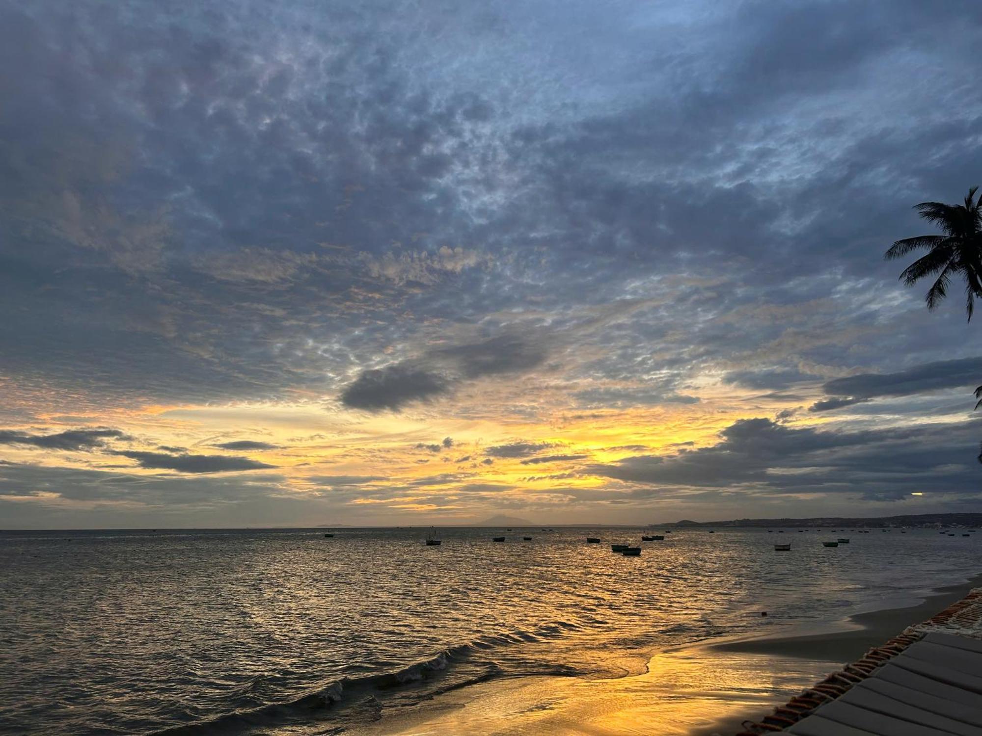 lều Rainbow Mui Ne - & Coffee Ap Khanh Phuoc